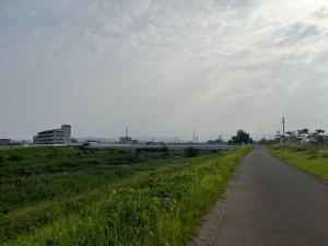 「水を大切に」の看板